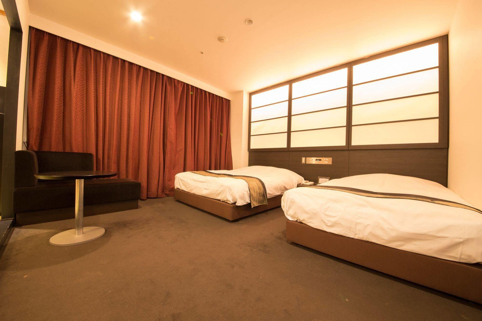 Spa World Hotel&Resort Osaka Exterior foto